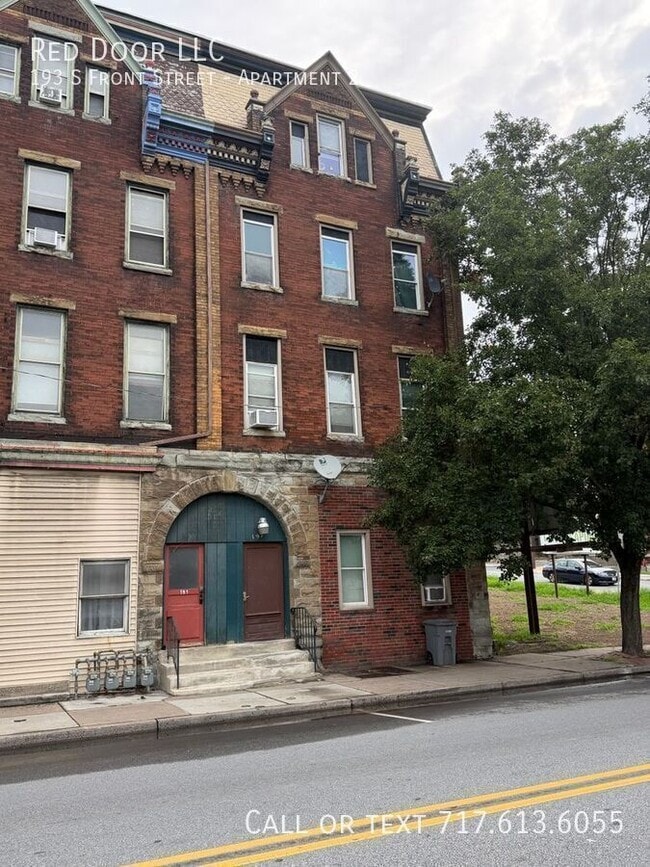 Building Photo - 193 S Front St