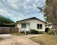 Building Photo - 6100 Atwood St