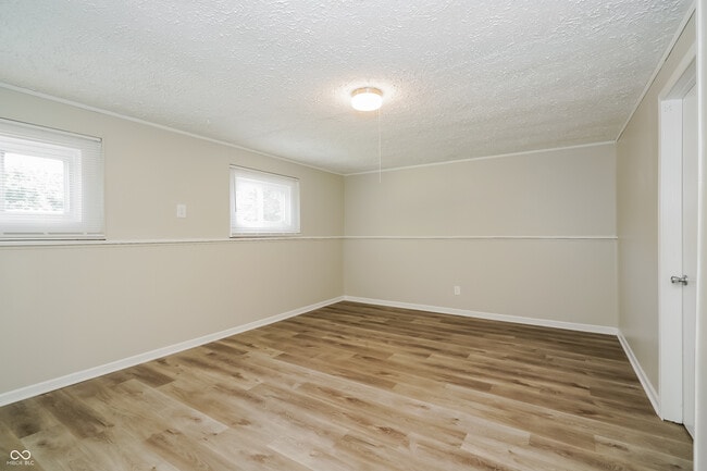 Building Photo - 7516 Inverness Dr
