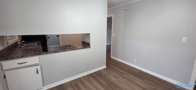 Building Photo - 3313 Teton Dr NW