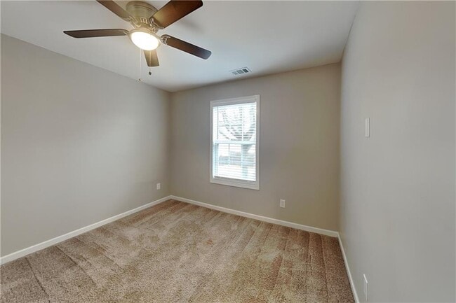 Building Photo - 255 Chapel Station Ln SE