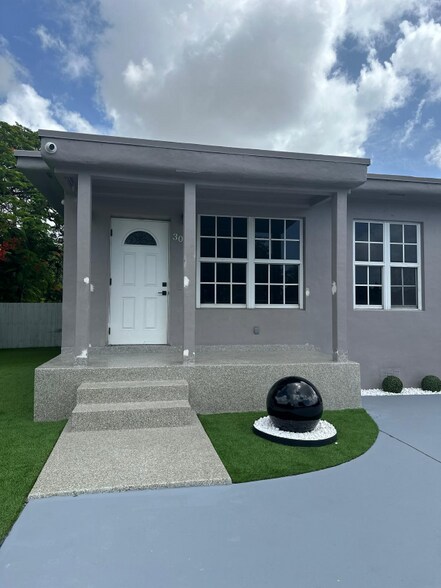 Primary Photo - 3095 W Flagler St