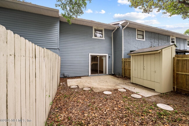 Building Photo - 1852 Willowood Dr