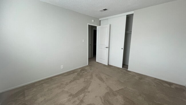 Building Photo - 1109 Camino Del Valle