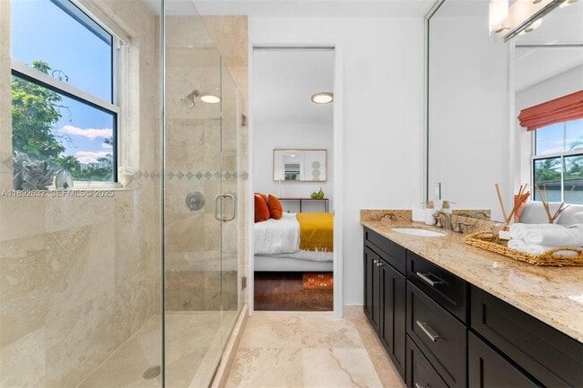 Building Photo - 2143 N Bay Rd