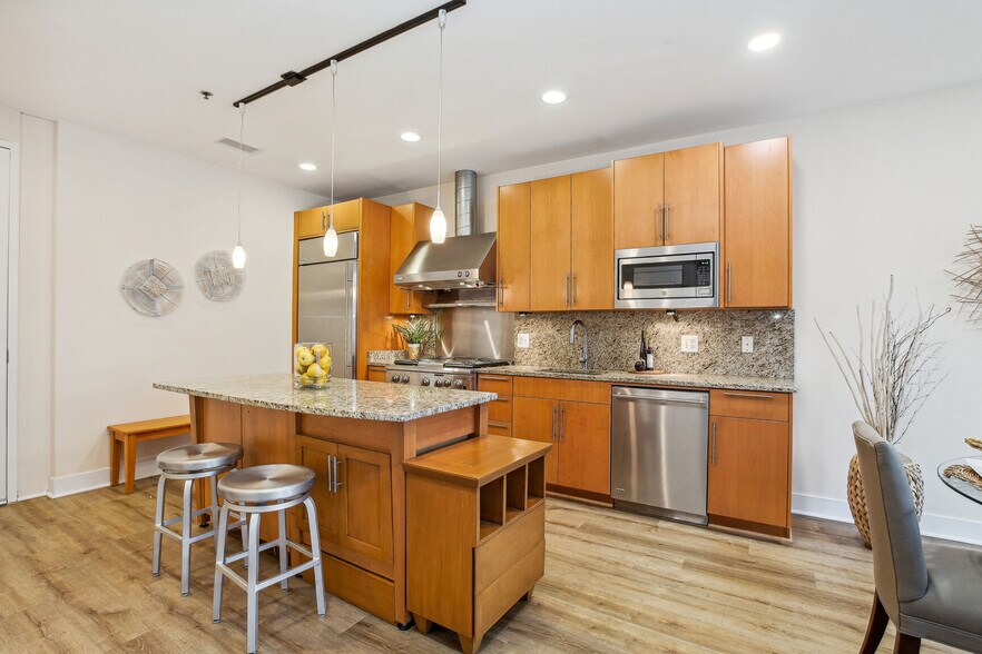 Building Photo - 2125 14th St NW