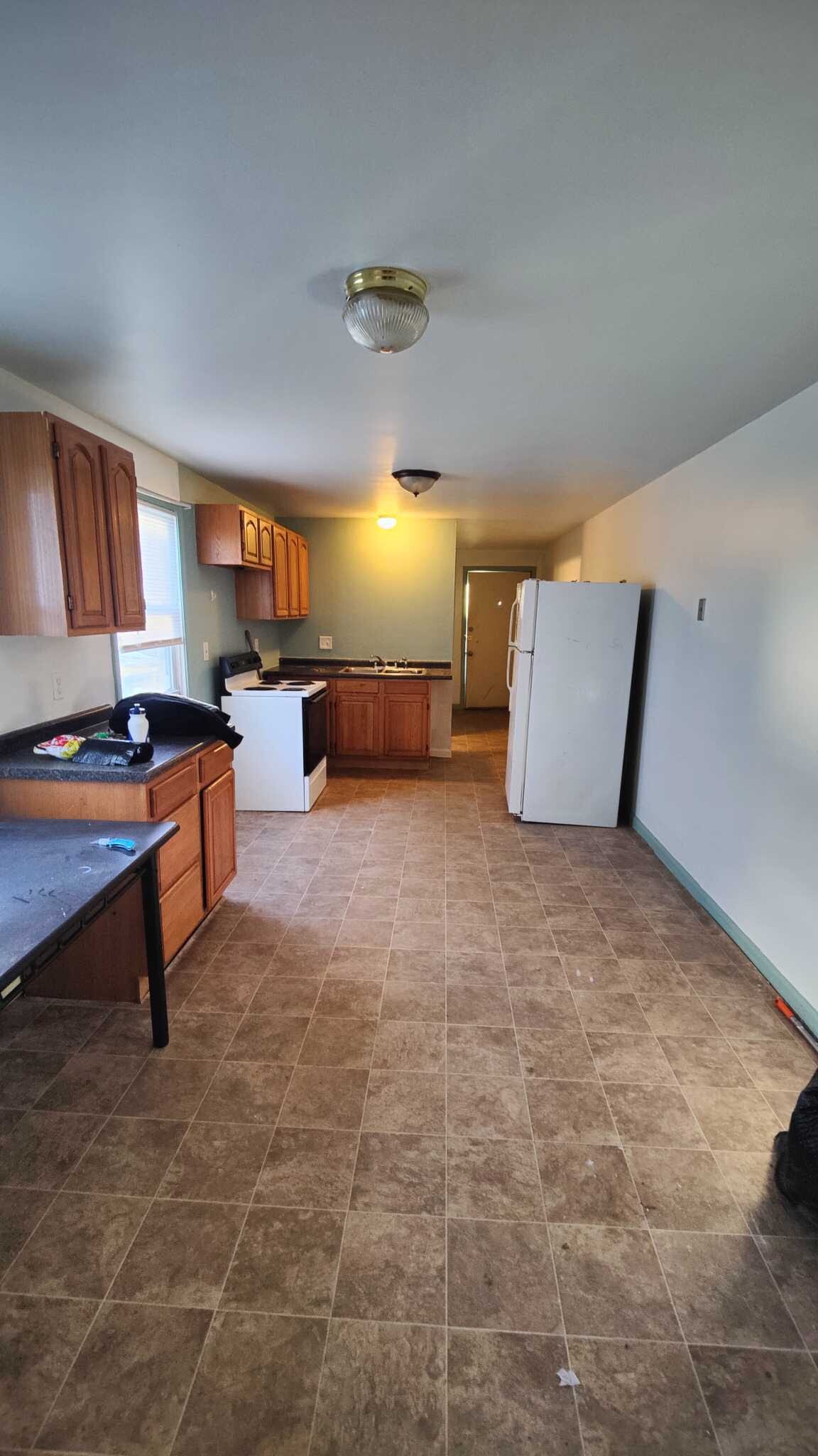 Building Photo - 167 Merrimack St