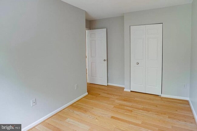 Building Photo - 12620 Monarch Ct