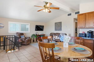 Building Photo - 2681 Lakeview Dr