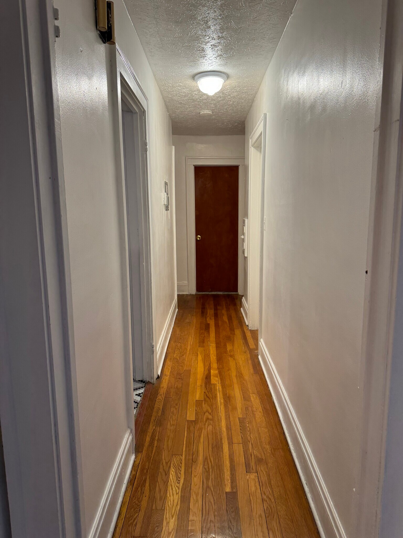 Hallway - 3362 Sutton Rd