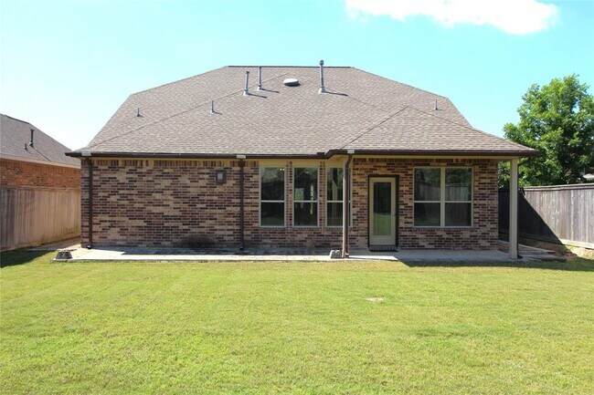 Building Photo - 19218 Presa Canyon Dr