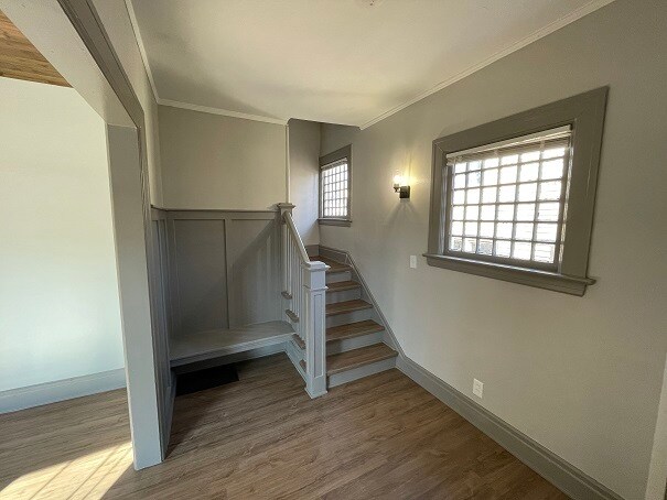 Building Photo - 503 Briarwood Ave SE