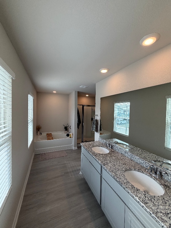 Building Photo - 24570 Broken Sound LP