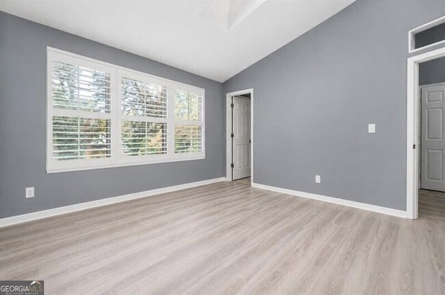 Building Photo - 3539 Mt Vernon Cir