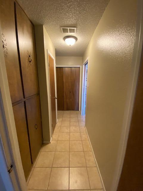 Building Photo - 500 Western Dr