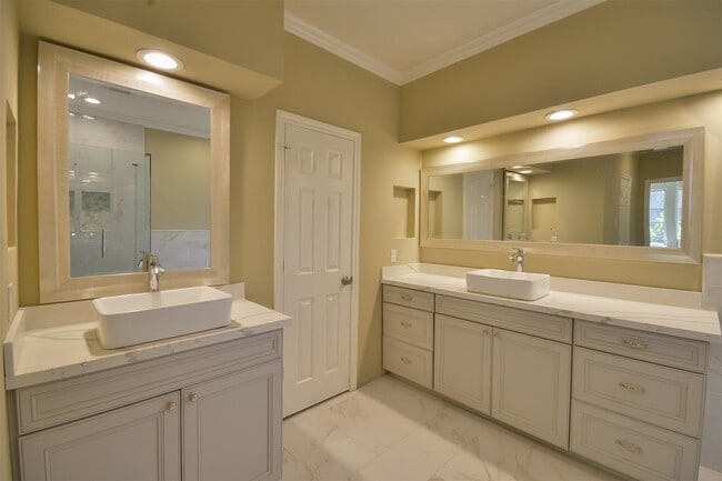 Building Photo - 4510 Elmstone Ct