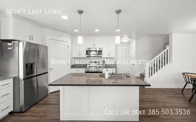 Building Photo - 4891 N Nile Dr