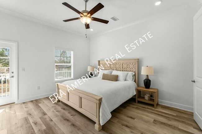 Building Photo - 22 Kara Lake Dr