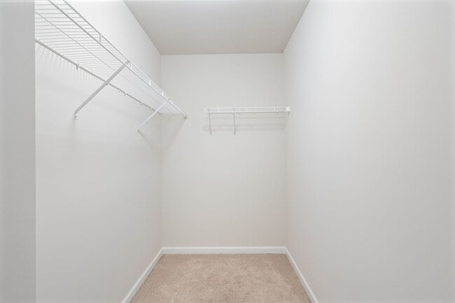 Building Photo - 3 Bedroom Townhome in Jonesboro!