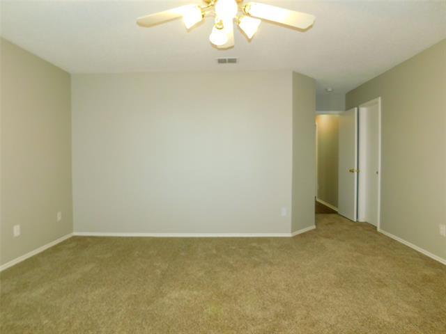 Building Photo - 3226 Andalusian Dr
