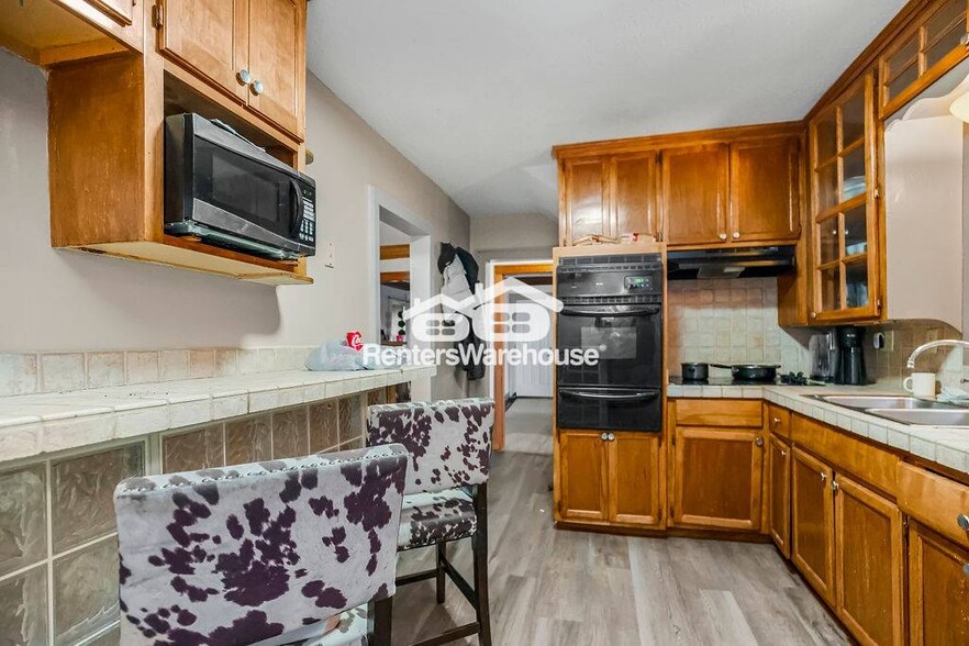 Building Photo - 3305 Askew Ave