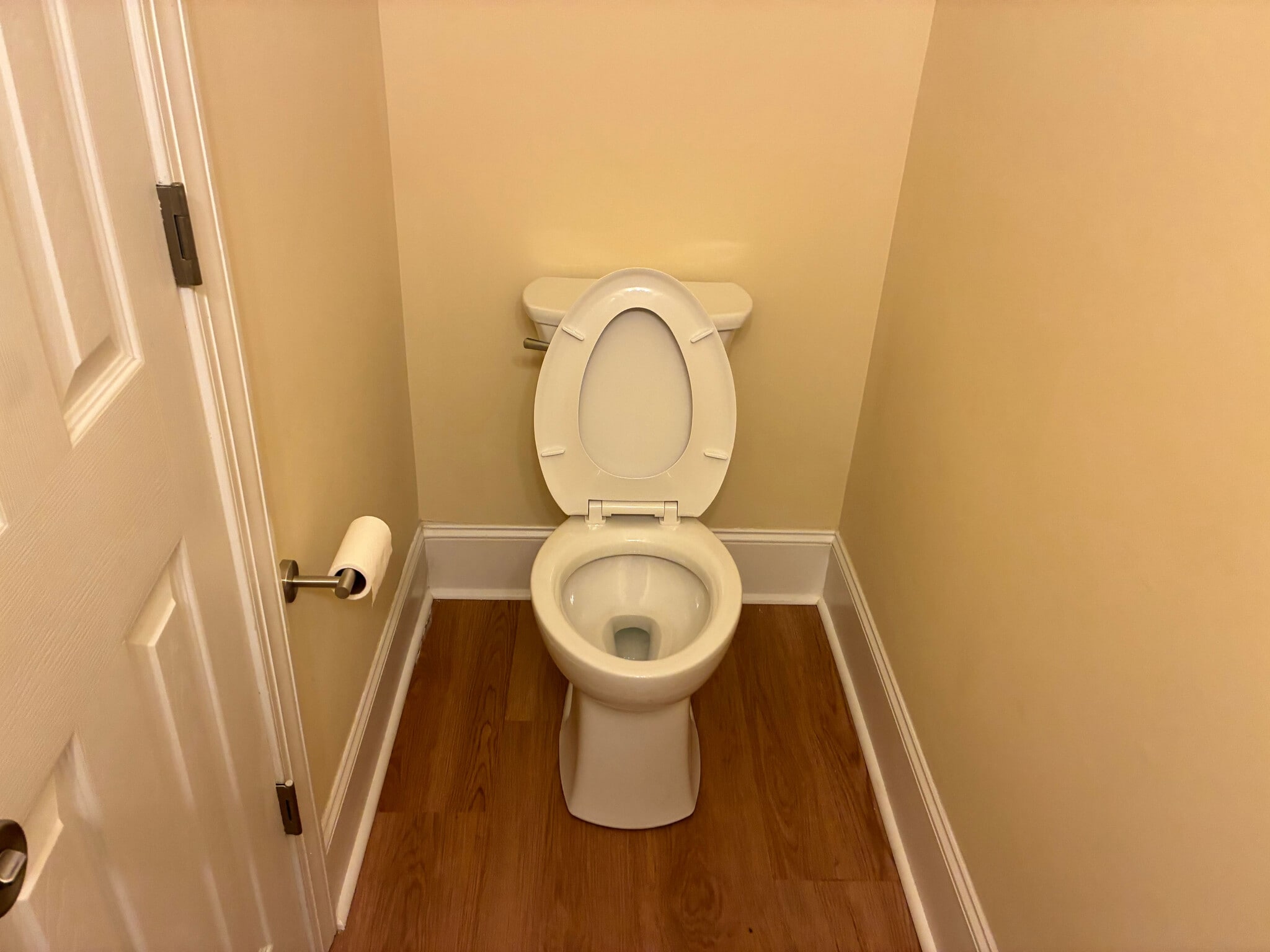 Building Photo - Room in Townhome on Windermere Dr
