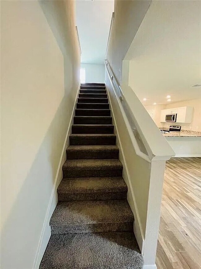 Building Photo - Beautiful New 2 story home in the gated Ce...