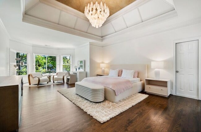 Building Photo - 7015 Blackthorn Ln