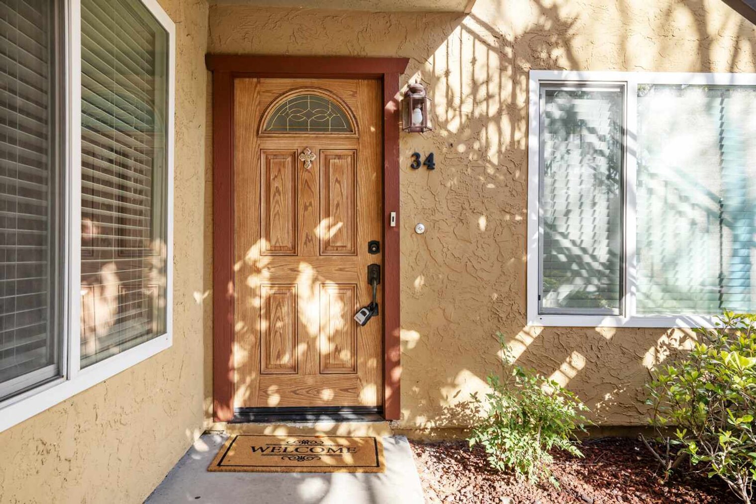 Building Photo - 1000 Estes St