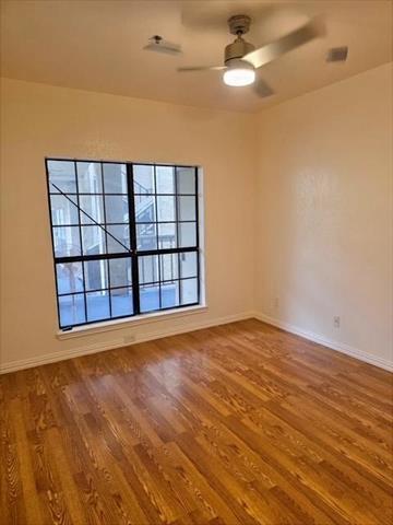 Building Photo - 4800 W Lovers Ln