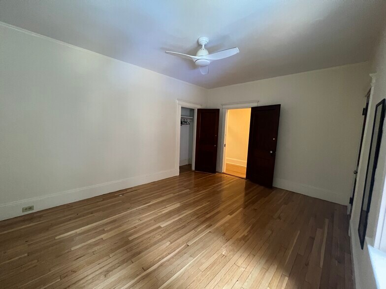 Building Photo - 73 Longwood Ave