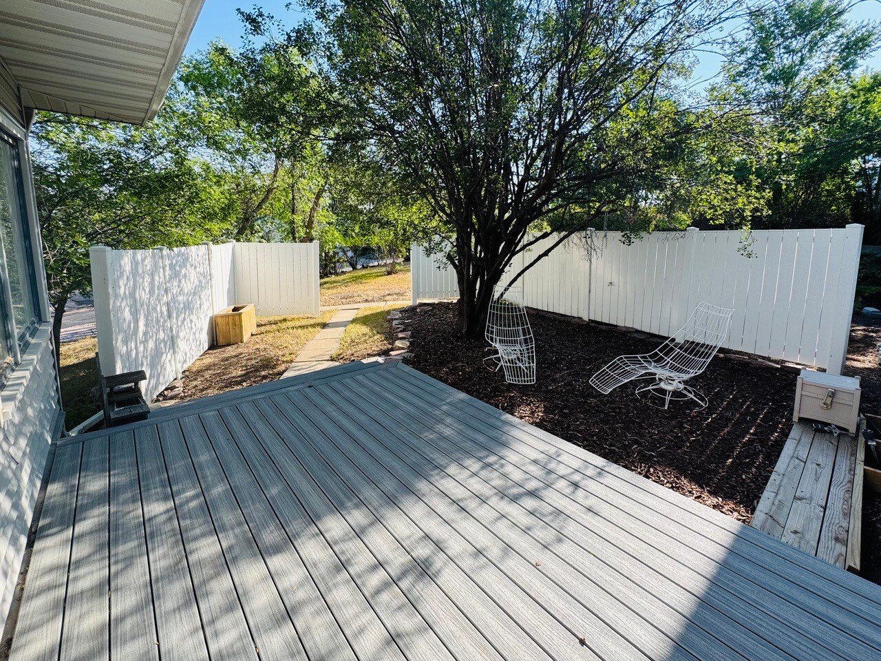 Building Photo - 728 Saint Charles St