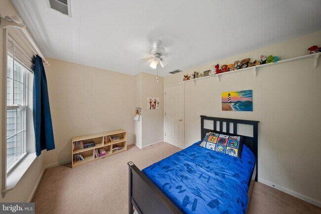 Building Photo - 1438 Mariner Dr