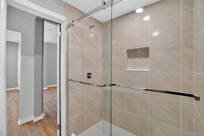 Building Photo - 4 Amackassin Terrace