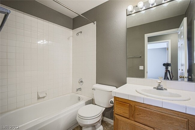 Building Photo - 1917 Crystal Glen Ct