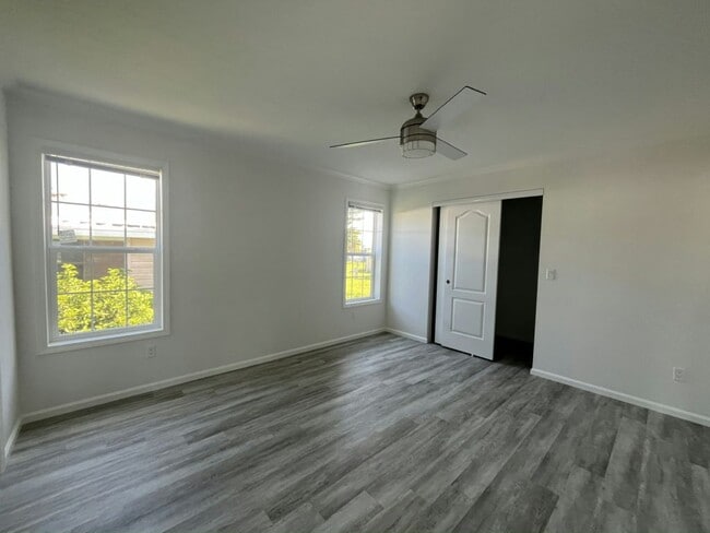 Building Photo - 246 Bimini Cay Cir