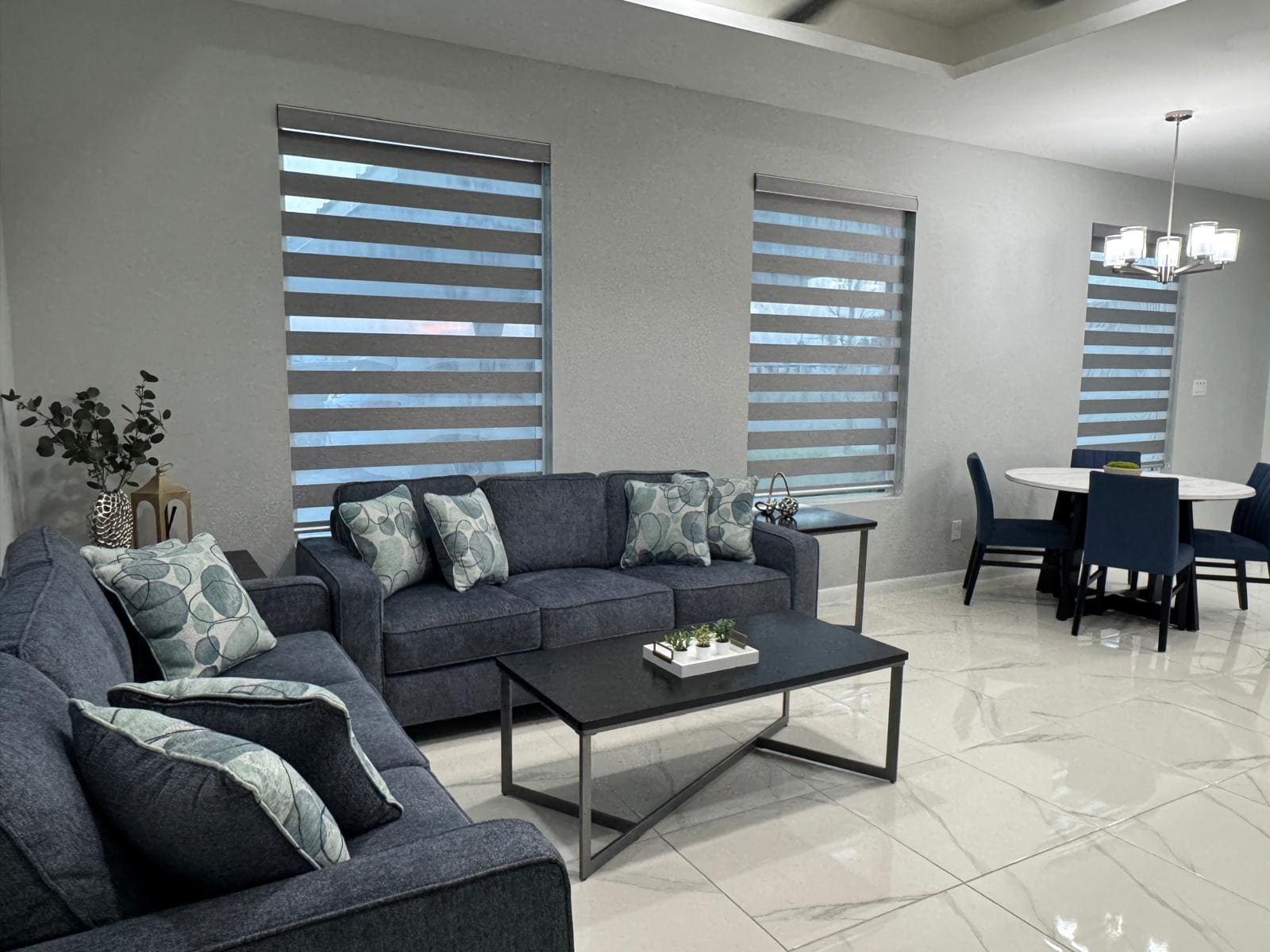 Building Photo - 104 N Dove St