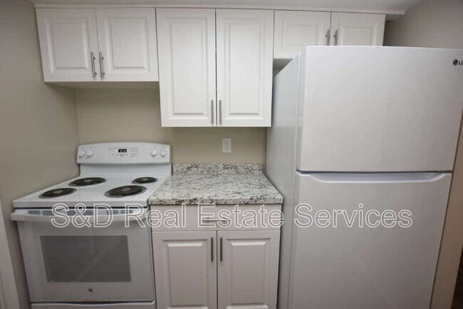 Building Photo - 1224 Waterview Blvd E