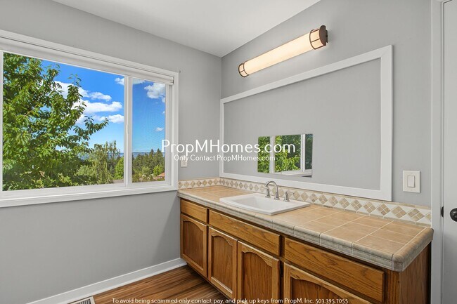 Building Photo - 8271 SW 184th Ave