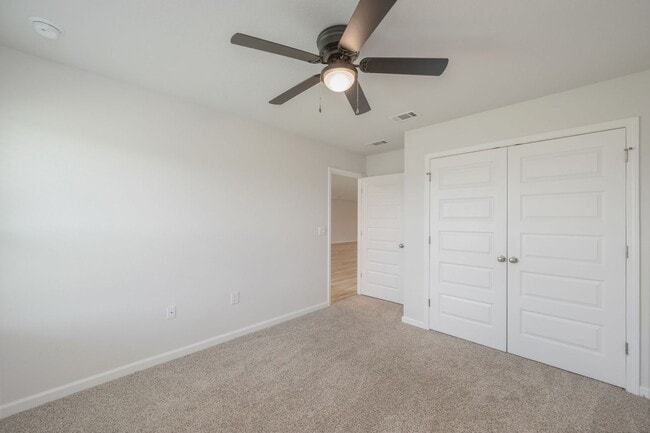 Building Photo - AVAILABLE NOW | BEAUTIFUL 5 BEDROOM, 3 BATH HOME IN MILTON WITH LARGE BACK YARD