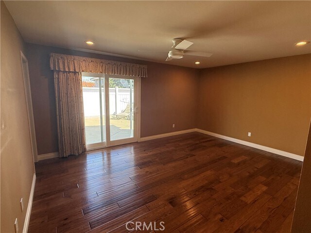 Building Photo - 20002 Tomlee Ave