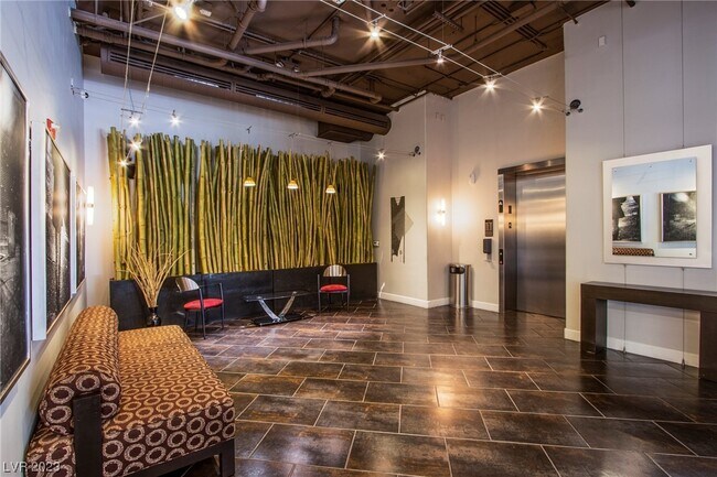 Building Photo - 11441 Allerton Park Dr