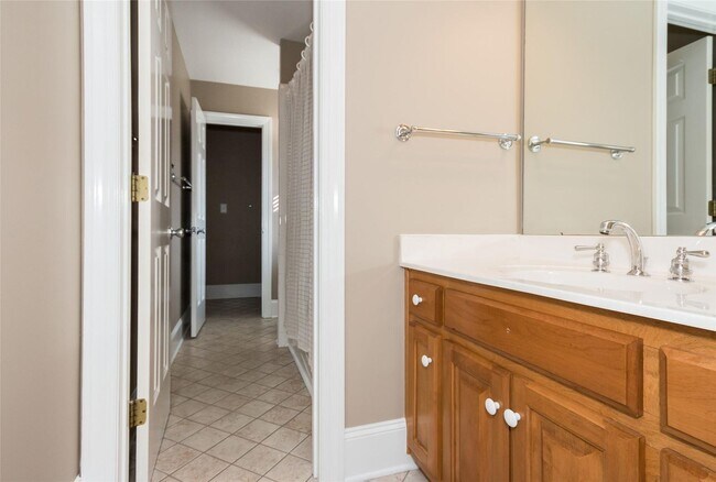 Building Photo - Waterfront Community Estate Home at Sterling Pointe in Cornelius