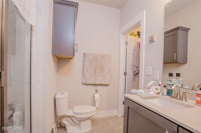 Building Photo - 7411 Pantherpaw St