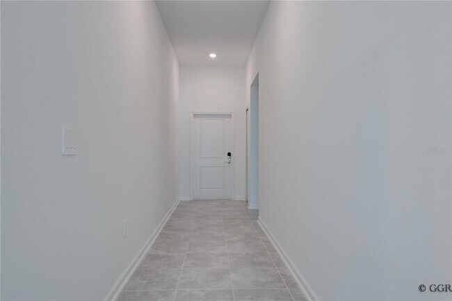 Building Photo - 4986 Worchester Dr