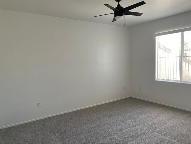 Building Photo - 7131 S Durango Dr