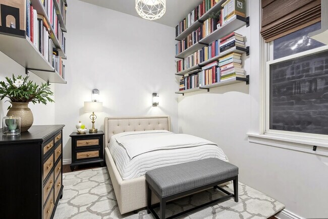 Building Photo - 1413 N Campbell Ave