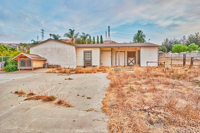 Building Photo - 2751 Batson Ave