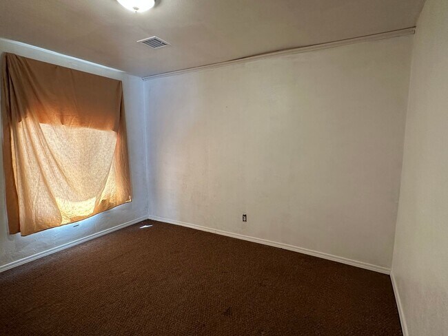 Building Photo - 13 A Rd 5481