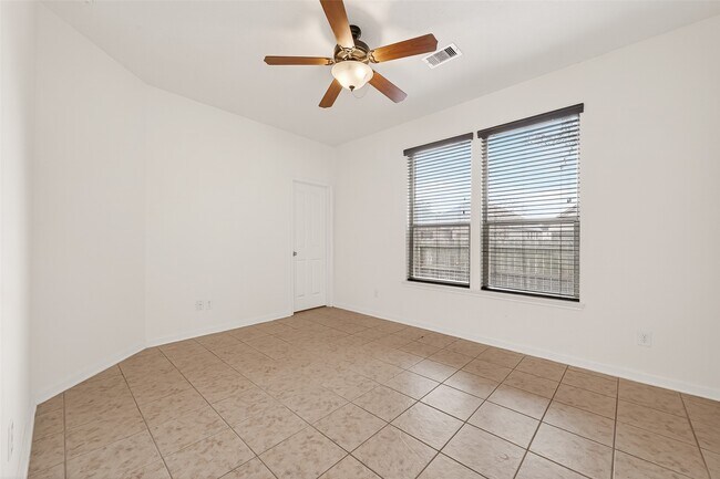 Building Photo - 11006 Jacob Crossing Dr